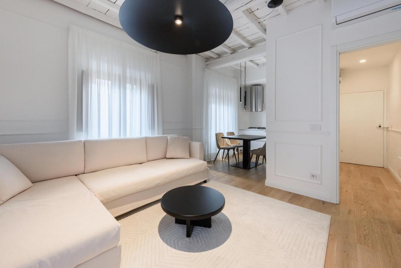Pitti Prestige By Mmega Apartment Florence Exterior photo